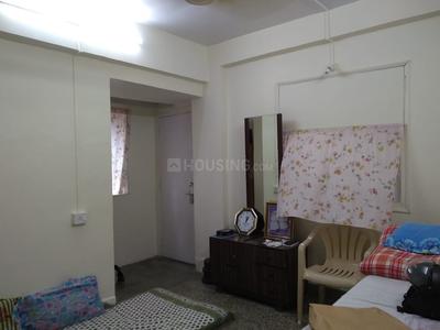 Gallery Cover Image of 500 Sq.ft 1 BHK Independent House for buy in Santacruz West for 17000000