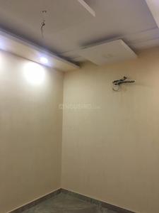 Gallery Cover Image of 450 Sq.ft 2 BHK Independent Floor for buy in Manglapuri for 2600000