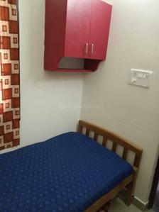 नीलांकराइ में सिवा पीजी अकॉमोडेशन के बेडरूम की तस्वीर