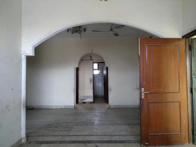 Gallery Cover Image of 1800 Sq.ft 3 BHK Independent Floor for buy in Green Field Colony for 4600000