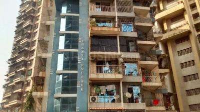 Gallery Cover Image of 1150 Sq.ft 2 BHK Apartment for buy in Kopar Khairane for 12500000