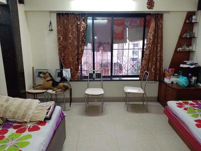 Gallery Cover Image of 680 Sq.ft 1 BHK Apartment for buy in Thane West for 7000000