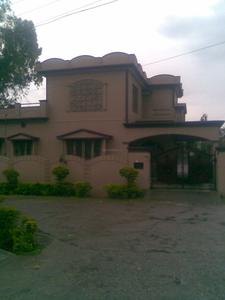 Gallery Cover Image of 3475 Sq.ft 5 BHK Villa for buy in Balliwala for 22500000