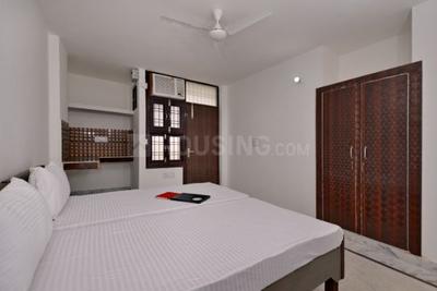 Bedroom Image of Oyo Life Grg1151 in Sector 33