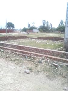 Gallery Cover Image of Sq.ft Residential Plot for buy in Charbagh for 951000