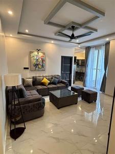 BHK Flat for rent in Bandra West, Linking Road Khar West
