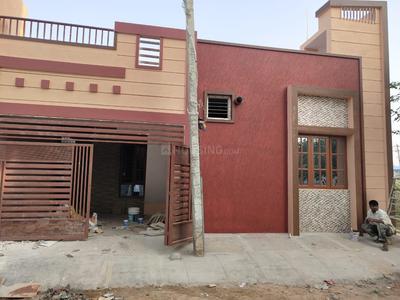 Gallery Cover Image of 1000 Sq.ft 3 BHK Independent House for buy in Margondanahalli for 7000000