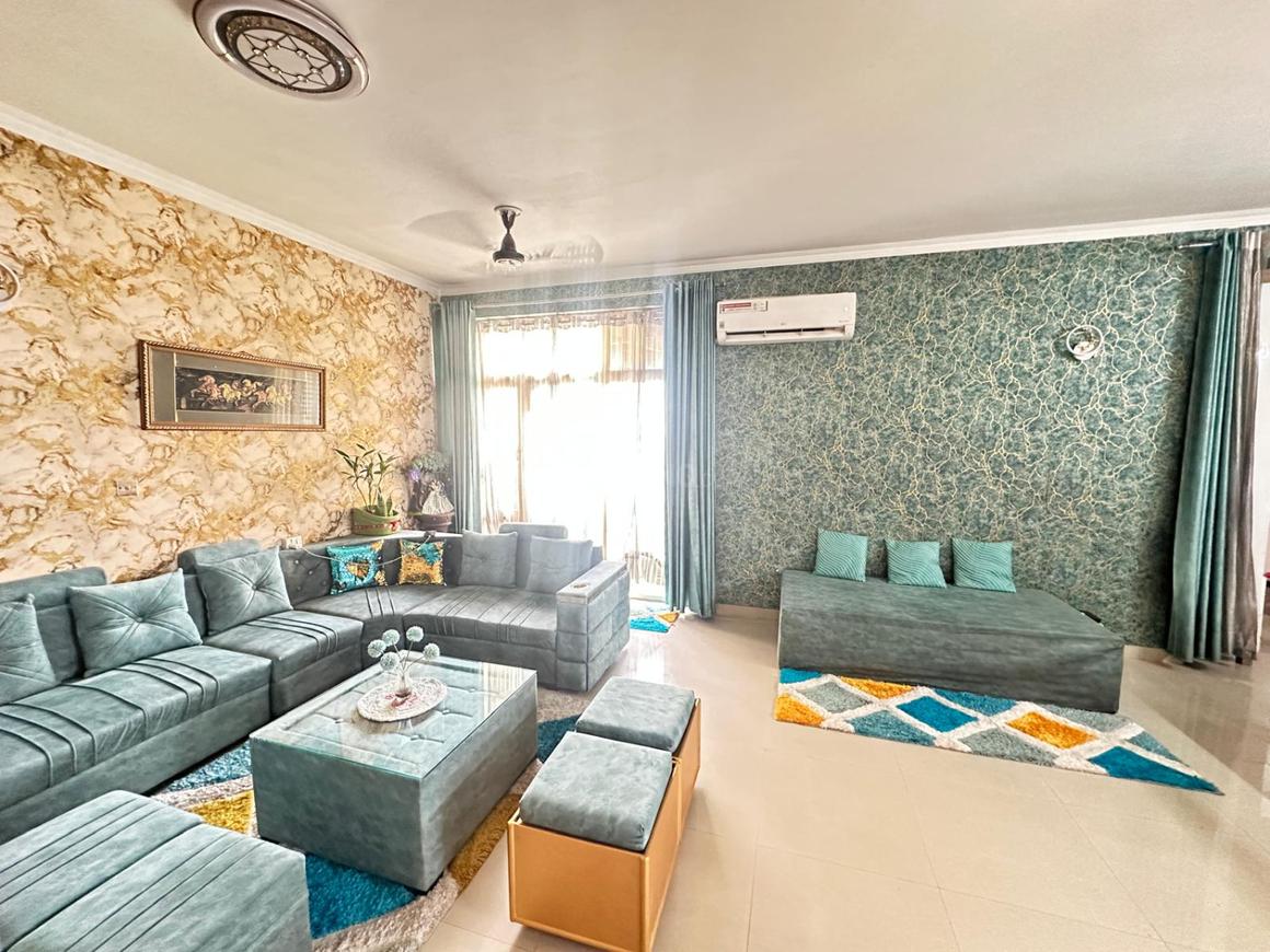 Dhiiraaya Realty