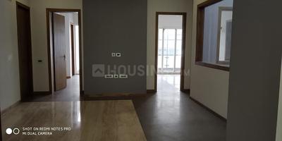 5+ BHK Independent House