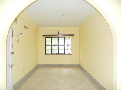 Gallery Cover Image of 1100 Sq.ft 3 BHK Apartment for buy in Tollygunge for 5500000