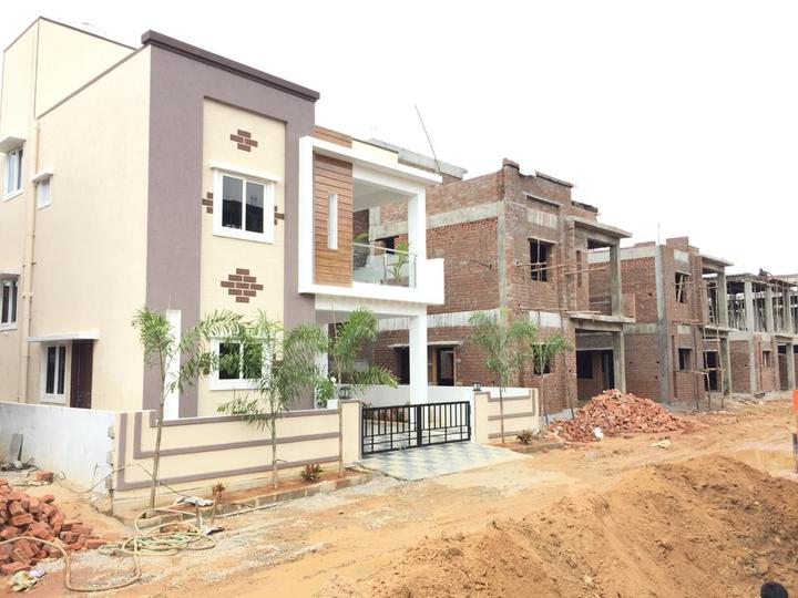 3 BHK 2200 Sqft Villa for sale at Bachupally, Hyderabad. Property ID