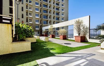 Gallery Cover Image of 955 Sq.ft 2 BHK Apartment for buy in V Raj Viraj Heights, Thane East for 13596520