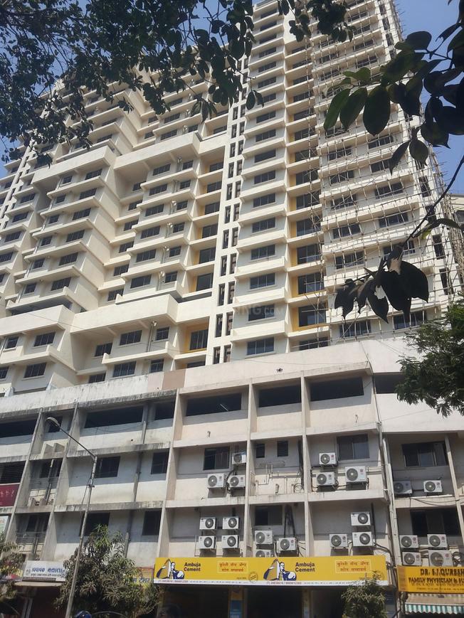 1100 Sqft 2 BHK Apartment for sale in shah arcade tower 3 Malad East