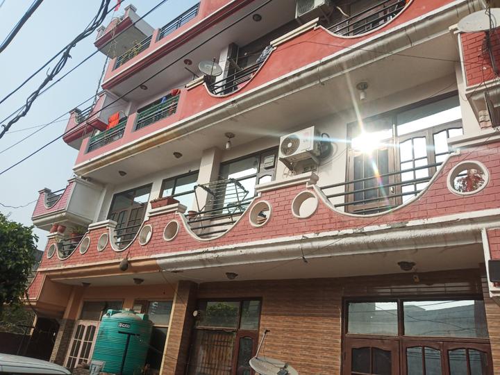 1650 Sqft 3 BHK Apartment for sale in Green Enclave Badal Colony