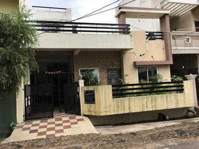 Gallery Cover Image of 1800 Sq.ft 3 BHK Independent House for buy in Vasant Vihar for 7800000