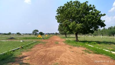Gallery Cover Image of Sq.ft Residential Plot for buy in Thirunindravur for 308700