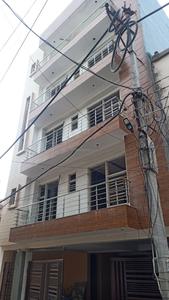 Gallery Cover Image of 1056 Sq.ft 3 BHK Independent Floor for buy in SSG Yash Vatika 5, Sector-12A for 4800000