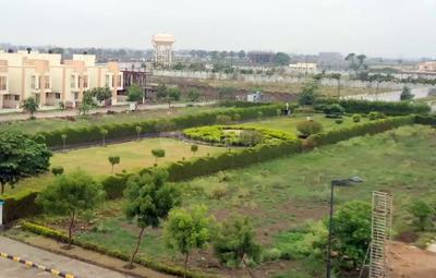 Gallery Cover Image of Sq.ft Residential Plot for buy in Talawali Chanda for 4500000