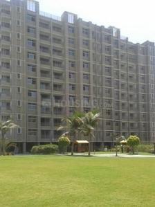 Gallery Cover Image of 1125 Sq.ft 2 BHK Apartment for buy in Gota for 4500000