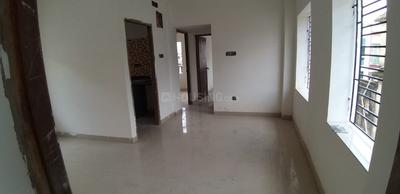 Gallery Cover Image of 638 Sq.ft 2 BHK Apartment for buy in Tollygunge for 4750000