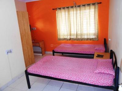 Bedroom Image of Upasana Comforts PG in BTM Layout