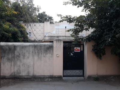 Gallery Cover Image of 10000 Sq.ft 10 BHK Independent House for buy in Banjara Hills for 55200000