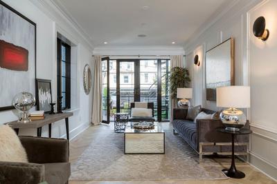 Gallery Cover Image of 4550 Sq.ft 4 BHK Apartment for buy in Jayamahal for 72500000