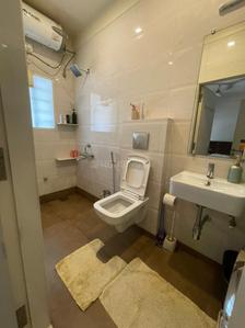 Gallery Cover Image of 1250 Sq.ft 3 BHK Apartment for buy in Sangamvadi for 18500000