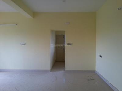 Gallery Cover Image of 900 Sq.ft 2 BHK Apartment for buy in Maraimalai Nagar for 3060000