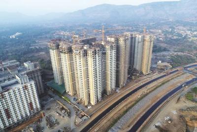 Gallery Cover Image of 995 Sq.ft 2 BHK Apartment for buy in Marathon Nexzone Triton 1, Panvel for 7500000