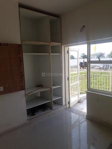 Gallery Cover Image of 1000 Sq.ft 3 BHK Apartment for buy in Sector 75 for 2630000