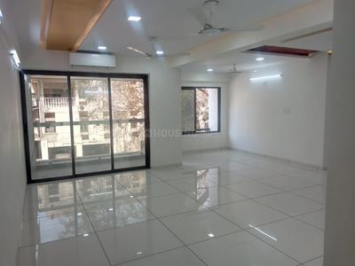 Gallery Cover Image of 2100 Sq.ft 3 BHK Apartment for buy in Navrangpura for 12800000