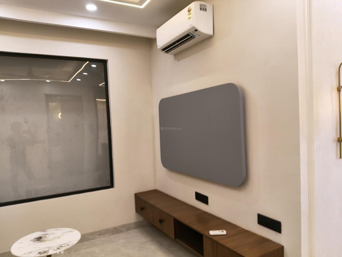 Signature Orchard Avenue 2 - Image 6