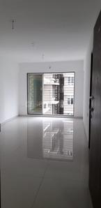 Gallery Cover Image of 899 Sq.ft 3 BHK Apartment for buy in Borivali East for 22500000