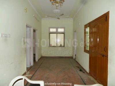 5+ BHK Independent House