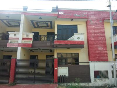 Gallery Cover Image of 1950 Sq.ft 3 BHK Independent House for buy in Modipuram for 4900000
