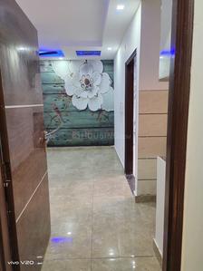 Gallery Cover Image of 640 Sq.ft 2 BHK Independent Floor for buy in Dwarka Mor for 2750000