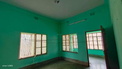 Gallery Cover Image of 400 Sq.ft 1 RK Independent House for rent in Dum Dum for 4500