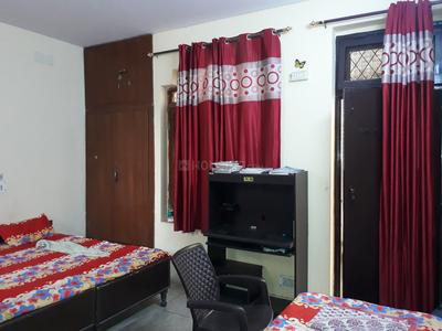 Bedroom Image of Homestel PG in Sector 12