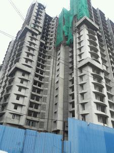Gallery Cover Image of 600 Sq.ft 1 BHK Apartment for buy in Malad West for 9900000