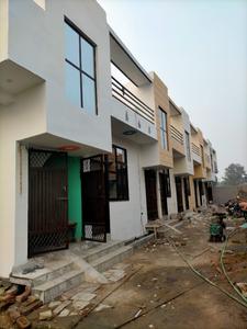 Gallery Cover Image of 735 Sq.ft 3 BHK Independent House for buy in Wave City for 2050000