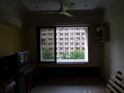 Gallery Cover Image of 575 Sq.ft 1 BHK Apartment for buy in Wadala East for 13000000
