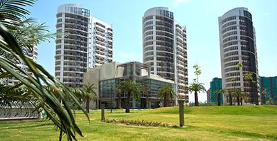 Gallery Cover Image of 1950 Sq.ft 3 BHK Apartment for buy in Sector 66 for 18500000