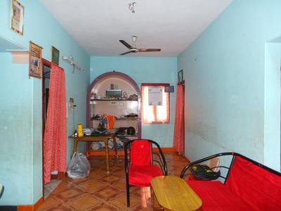 Gallery Cover Image of 1000 Sq.ft 2 BHK Independent House for buy in Madhavaram for 8500000