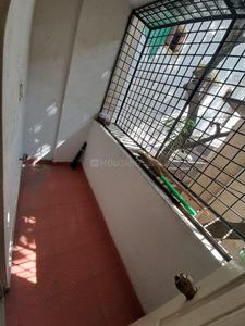 Gallery Cover Image of 1100 Sq.ft 2 BHK Apartment for rent in Jayanagar for 30000