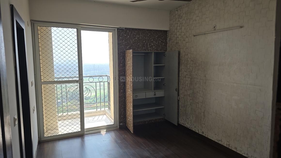 Prateek Grand Carnesia - Image 10