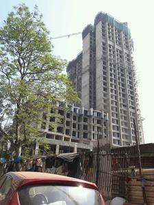 Gallery Cover Image of 1415 Sq.ft 3 BHK Apartment for buy in Malad West for 27500000