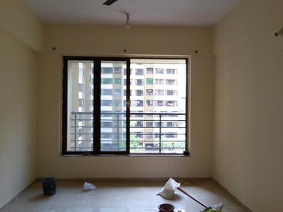 Gallery Cover Image of 1250 Sq.ft 2.5 BHK Apartment for buy in Mira Road East for 13000000