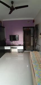 Gallery Cover Image of 600 Sq.ft 1 BHK Apartment for buy in Goregaon West for 12000000