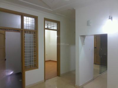Gallery Cover Image of 2050 Sq.ft 3 BHK Independent Floor for buy in Chittaranjan Park for 23500000